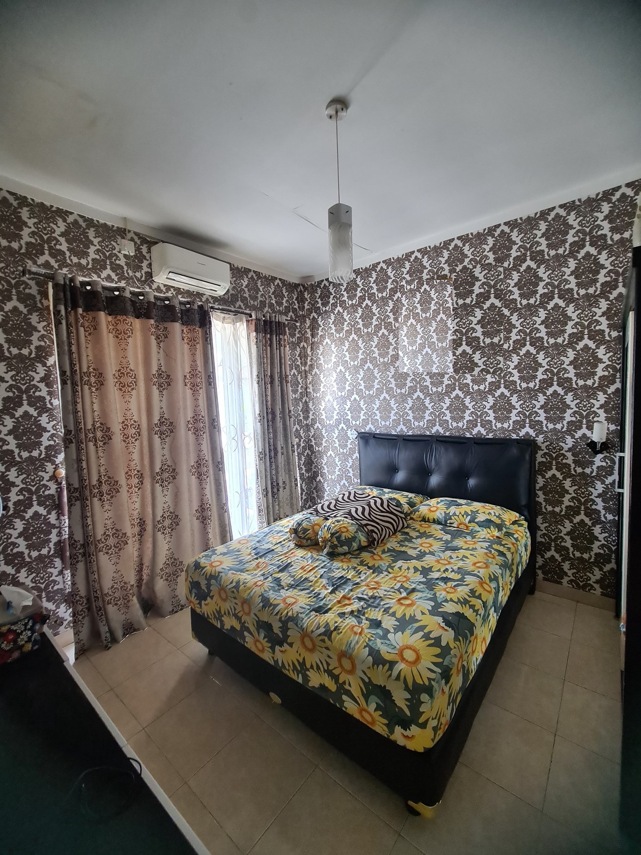 Rumah Minimalis dalam cluster di Graha Raya Bintaro Fortune Breeze