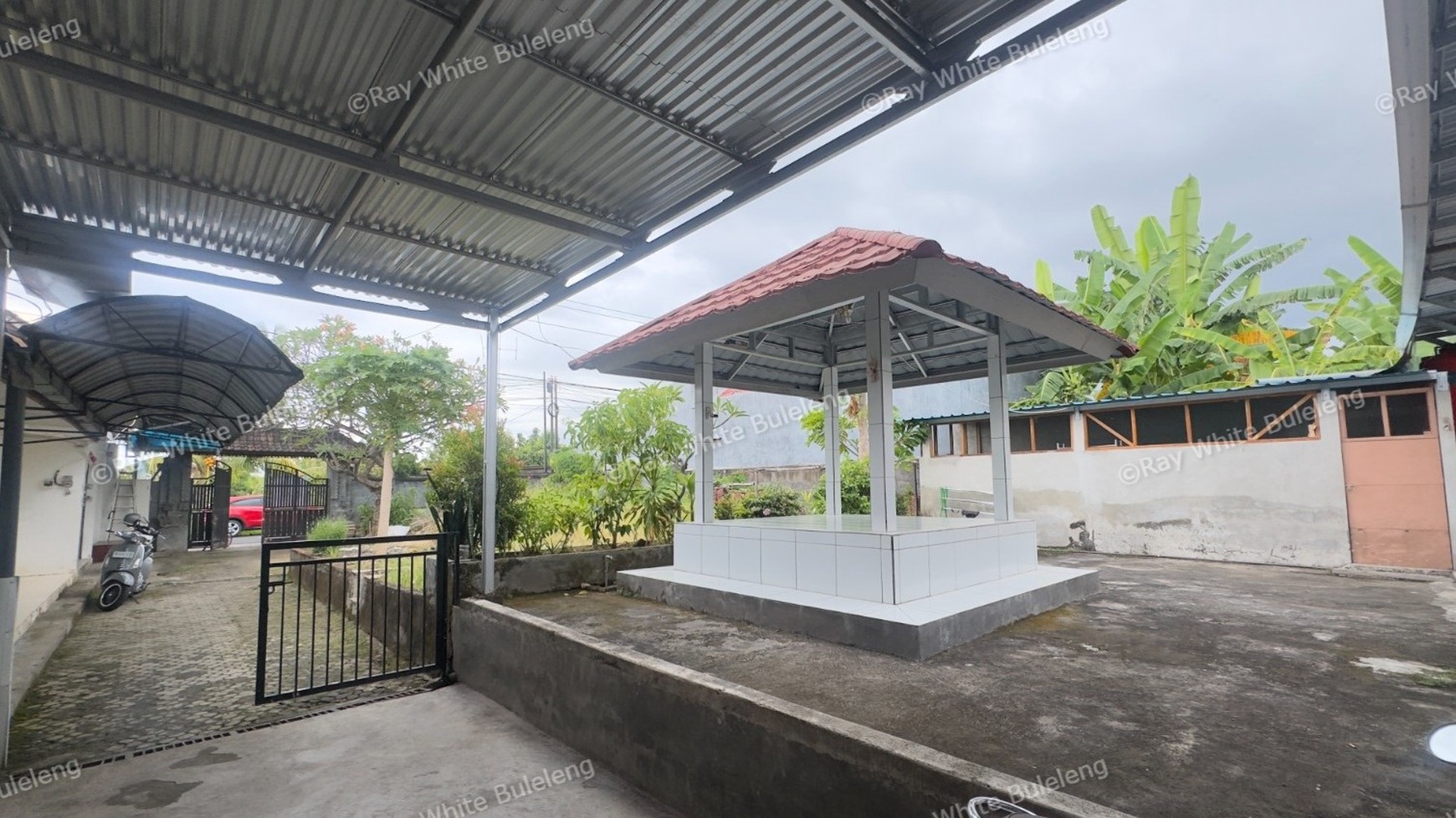 Strategic Boarding House in Prime Singaraja Location