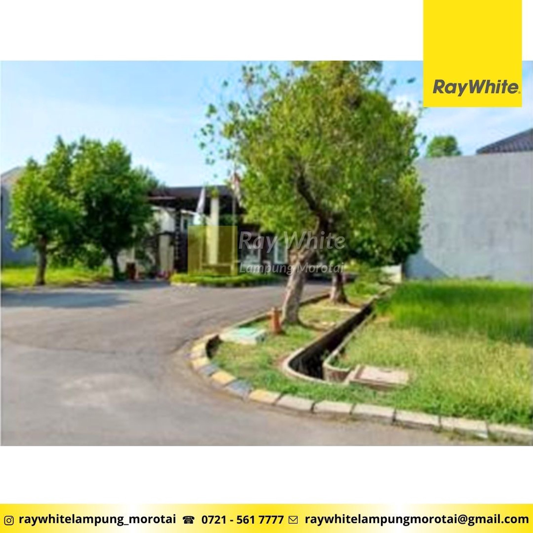 Dijual rumah tengah kota