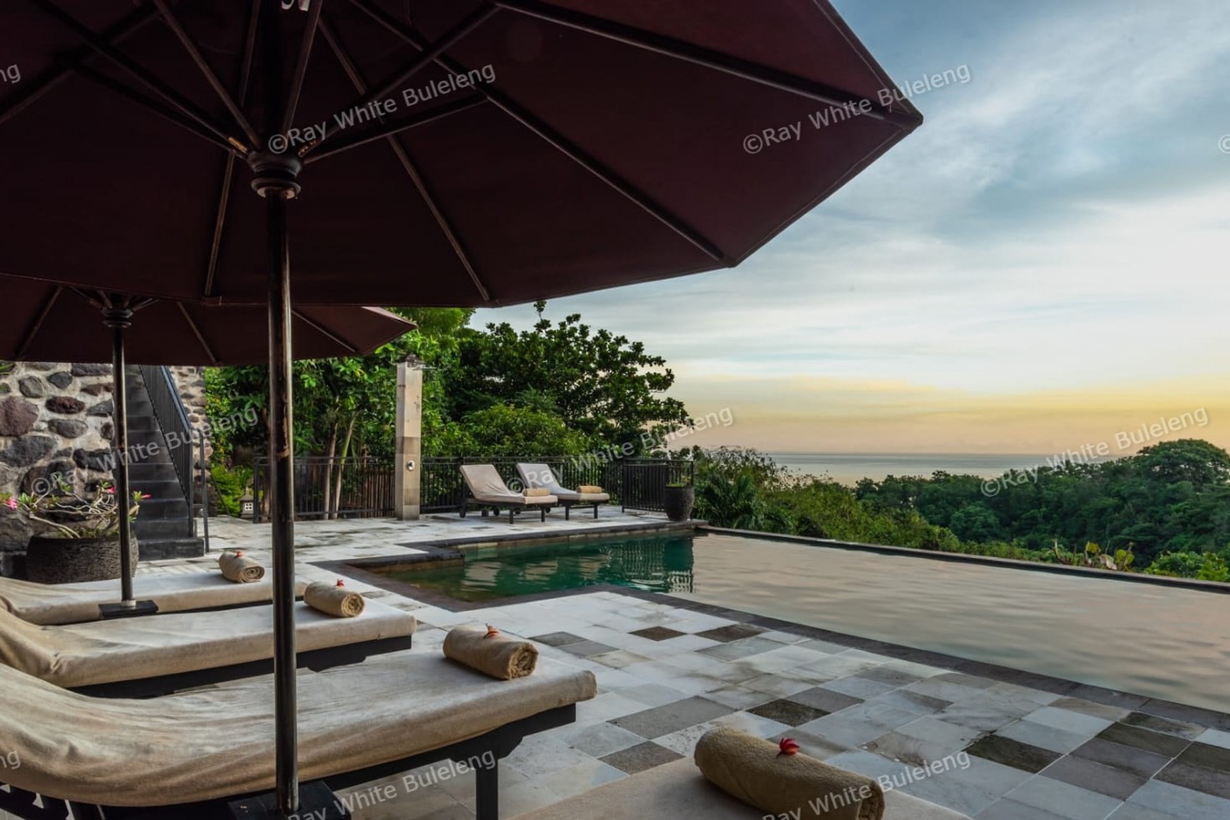 Serene Villa with Ocean & Forest Views - Tranquil Luxury Living