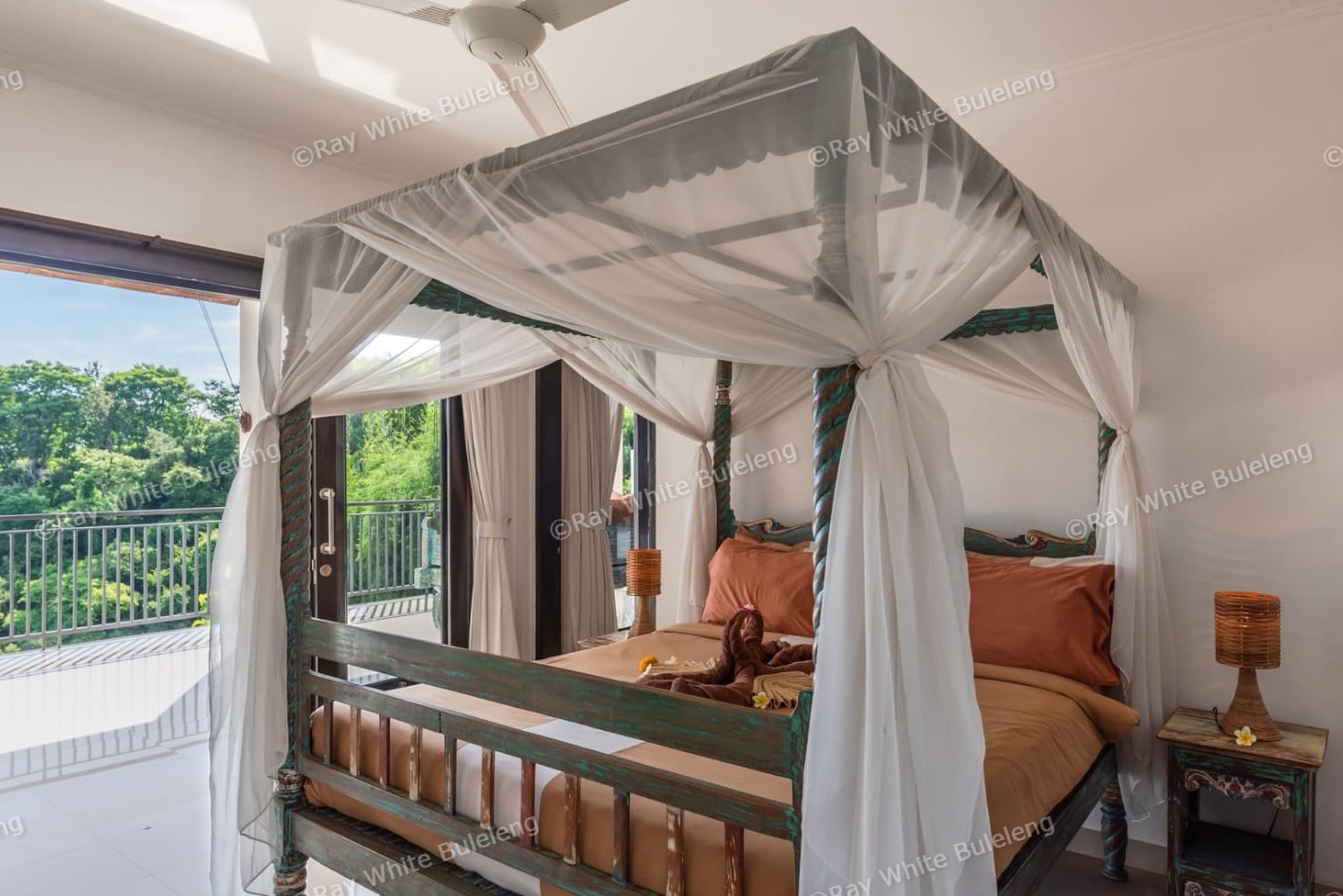 Serene Villa with Ocean & Forest Views - Tranquil Luxury Living