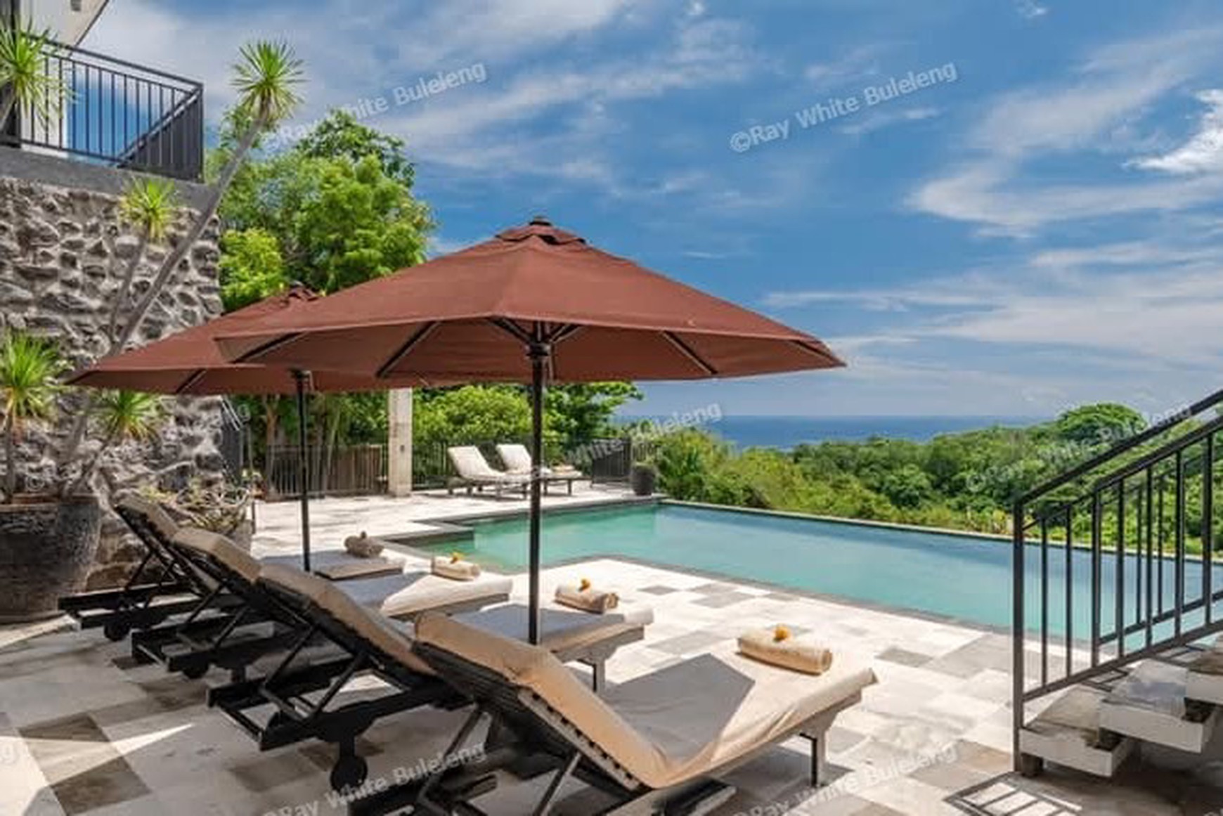 Serene Villa with Ocean & Forest Views - Tranquil Luxury Living