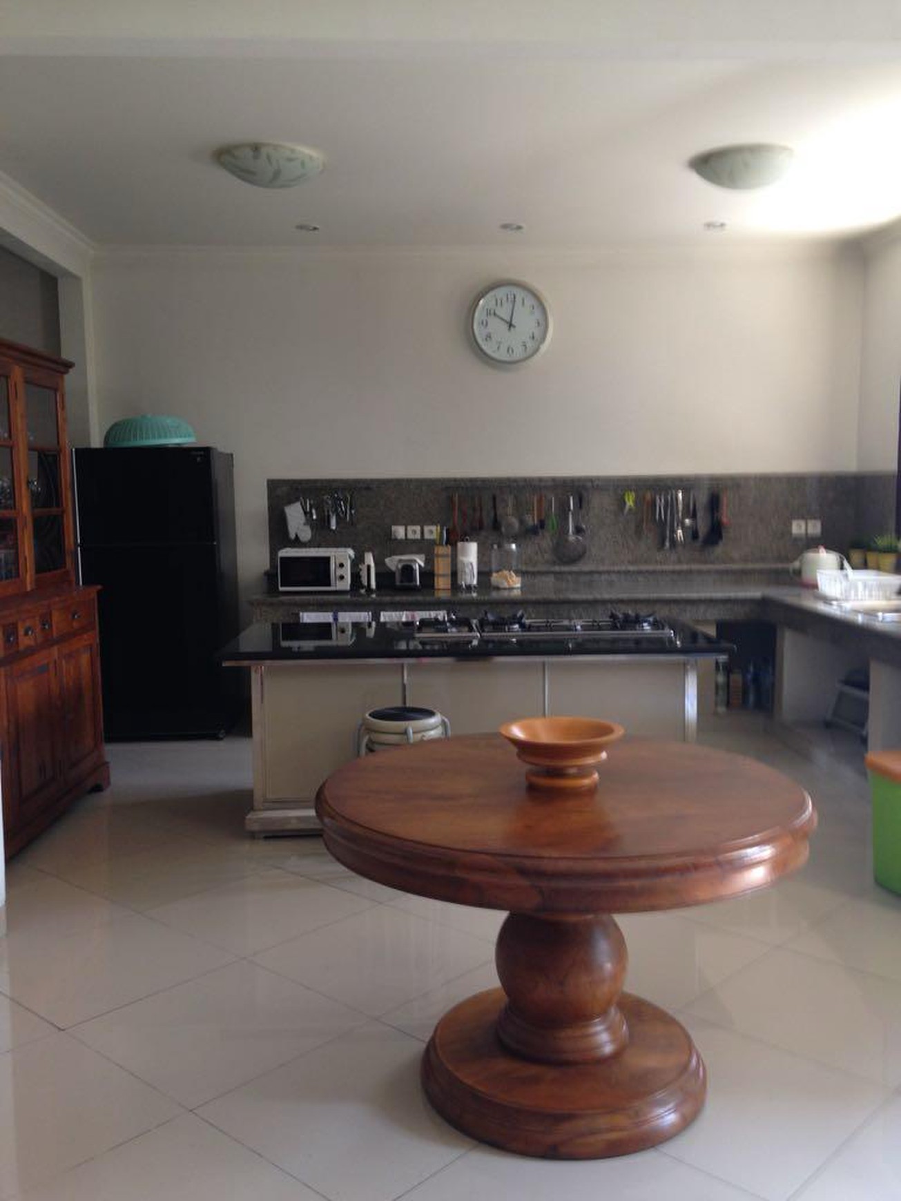 Di Jual Rumah siap huni di Jl.Lingga Raya Lenteng Agung, JagaKarsa. Jakarta Selatan