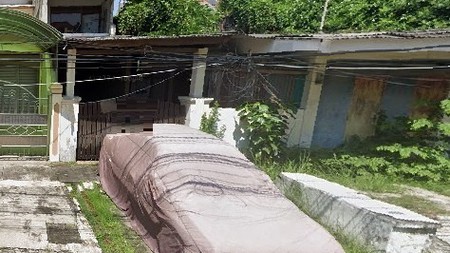 Dijual Rumah SHM Hitung Tanah di Ketintang Selatan Surabaya