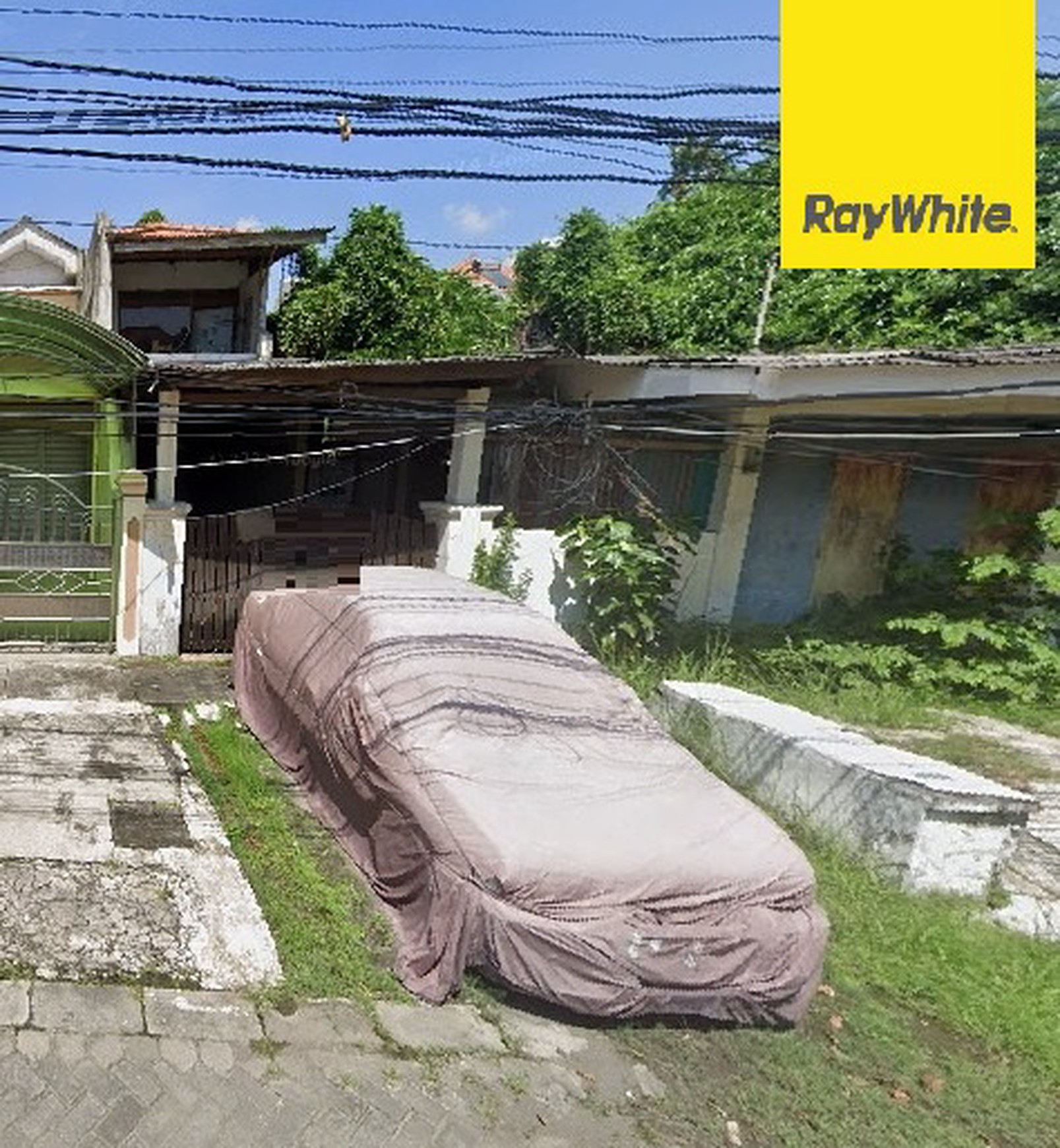 Dijual Rumah SHM Hitung Tanah di Ketintang Selatan Surabaya