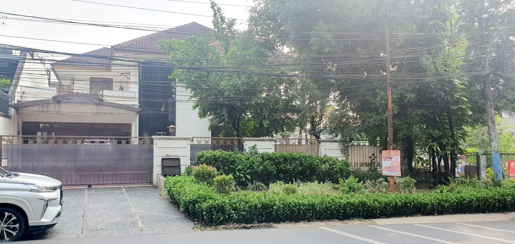 Rumah 2 lantai di Villa Cibubur Indah Jakarta Timur