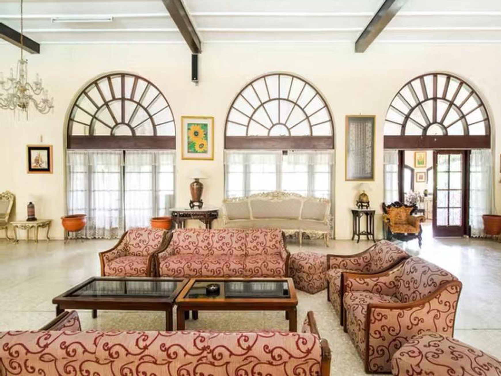 Dijual Villa lokasi Jl. Wisma Coolibah Cipanas Cianjur (Ada beberapa Villa dlm 1 Lingkungan )
