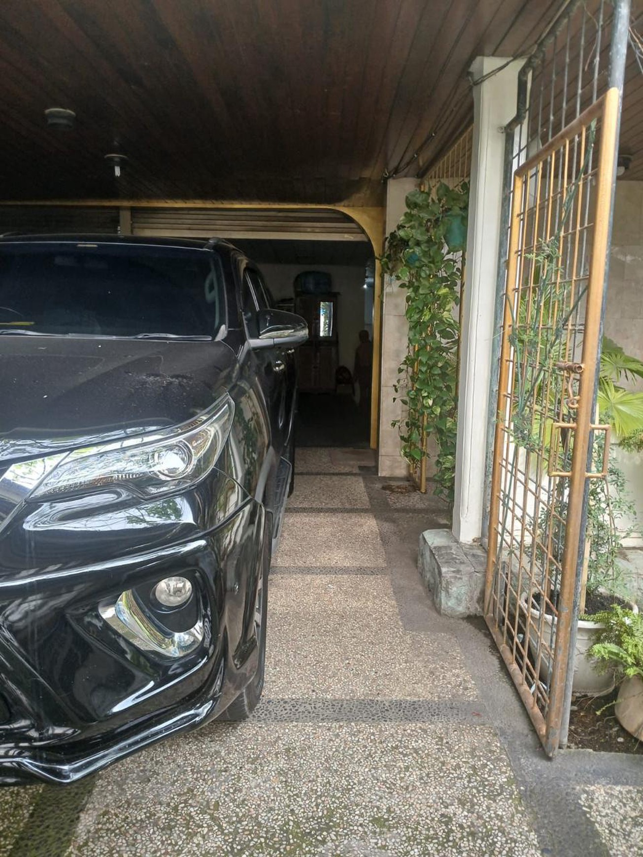 Di Jual Rumah lokasi di Jl. Kaplongan Rawamangun - Jakarta Timur