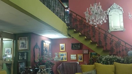 Di Jual Rumah lokasi di  Jl. Kaplongan  Rawamangun - Jakarta Timur