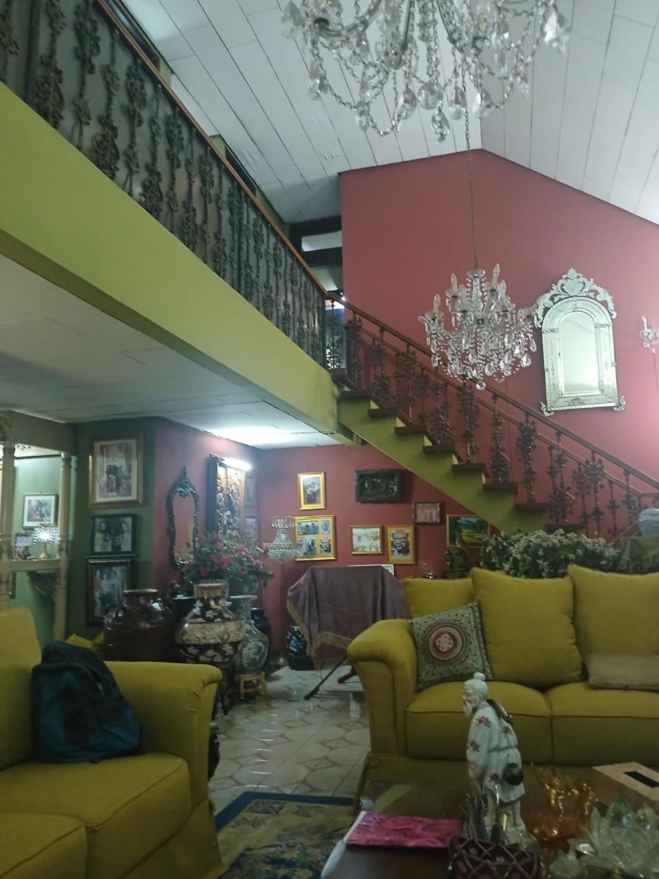 Di Jual Rumah lokasi di Jl. Kaplongan Rawamangun - Jakarta Timur