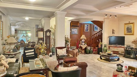 Rumah Di jual lokasi di Jl.  Gudang Peluru Selatan Kebon Baru, Tebet Jakarta Selatan