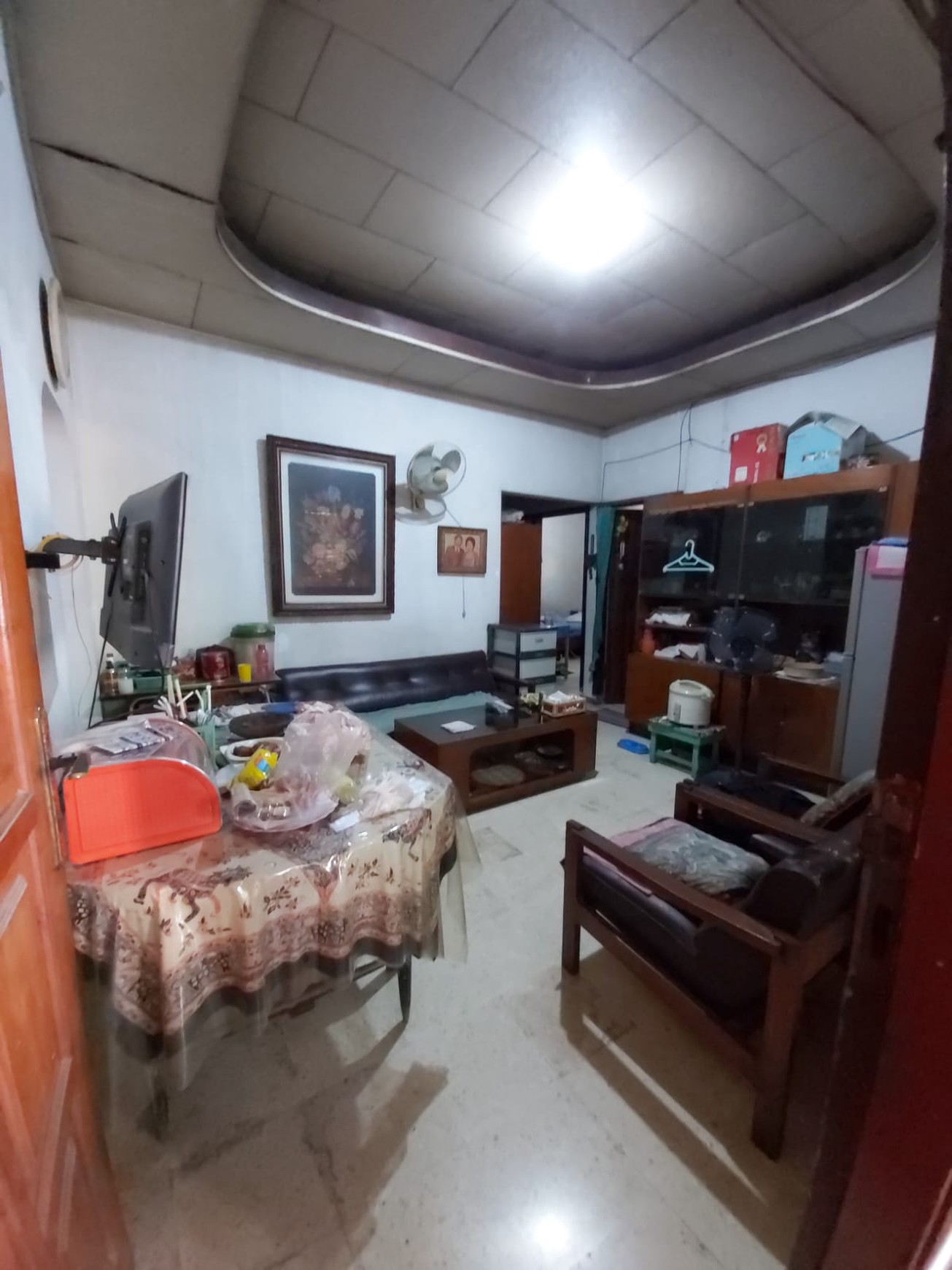 Rumah Strategis di Gubeng Airlangga Surabaya - Cocok untuk Investasi & Tempat Tinggal