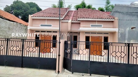 2 Unit Rumah Baru Area Depok
