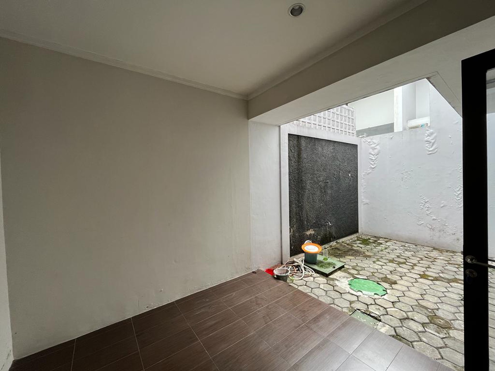 Rumah luas besar, siap huni dan terawat di Discovery Serenity Bintaro