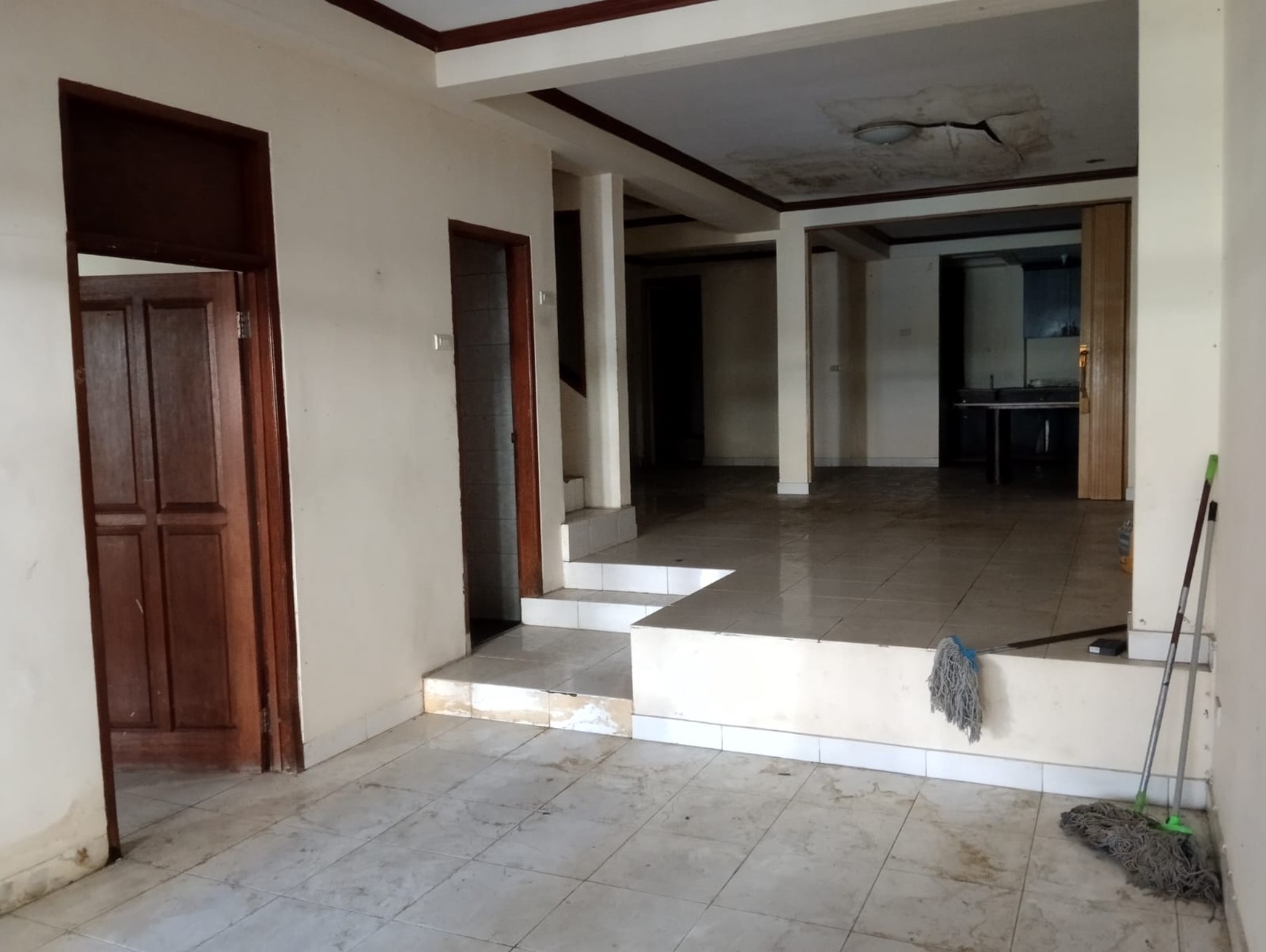 Dijual Rumah Siap Huni Lokasi di Jl Pinang Mas Pondok Indah Jakarta Selatan