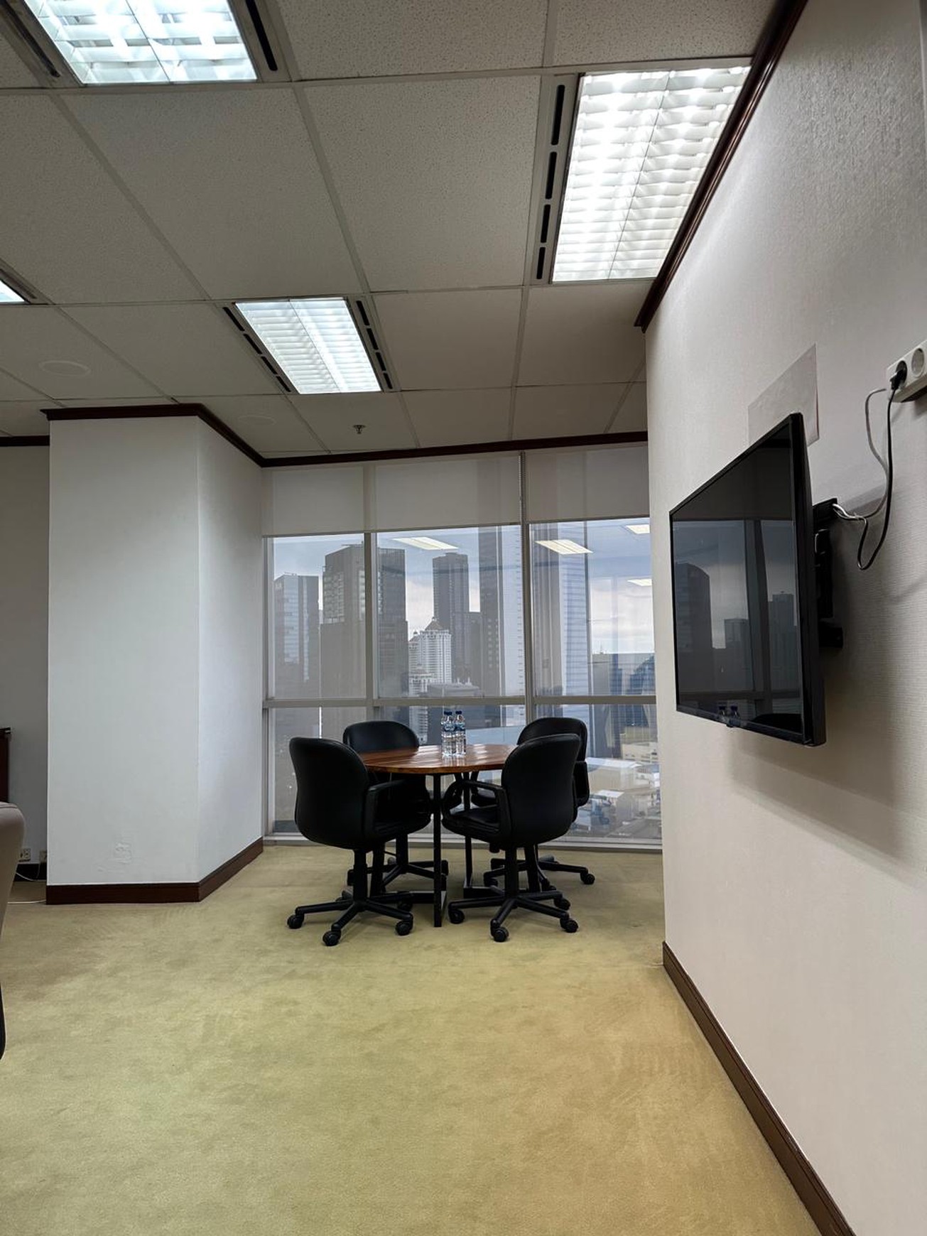 Dijual Ruang Kantor di Menara Batavia Lantai 21