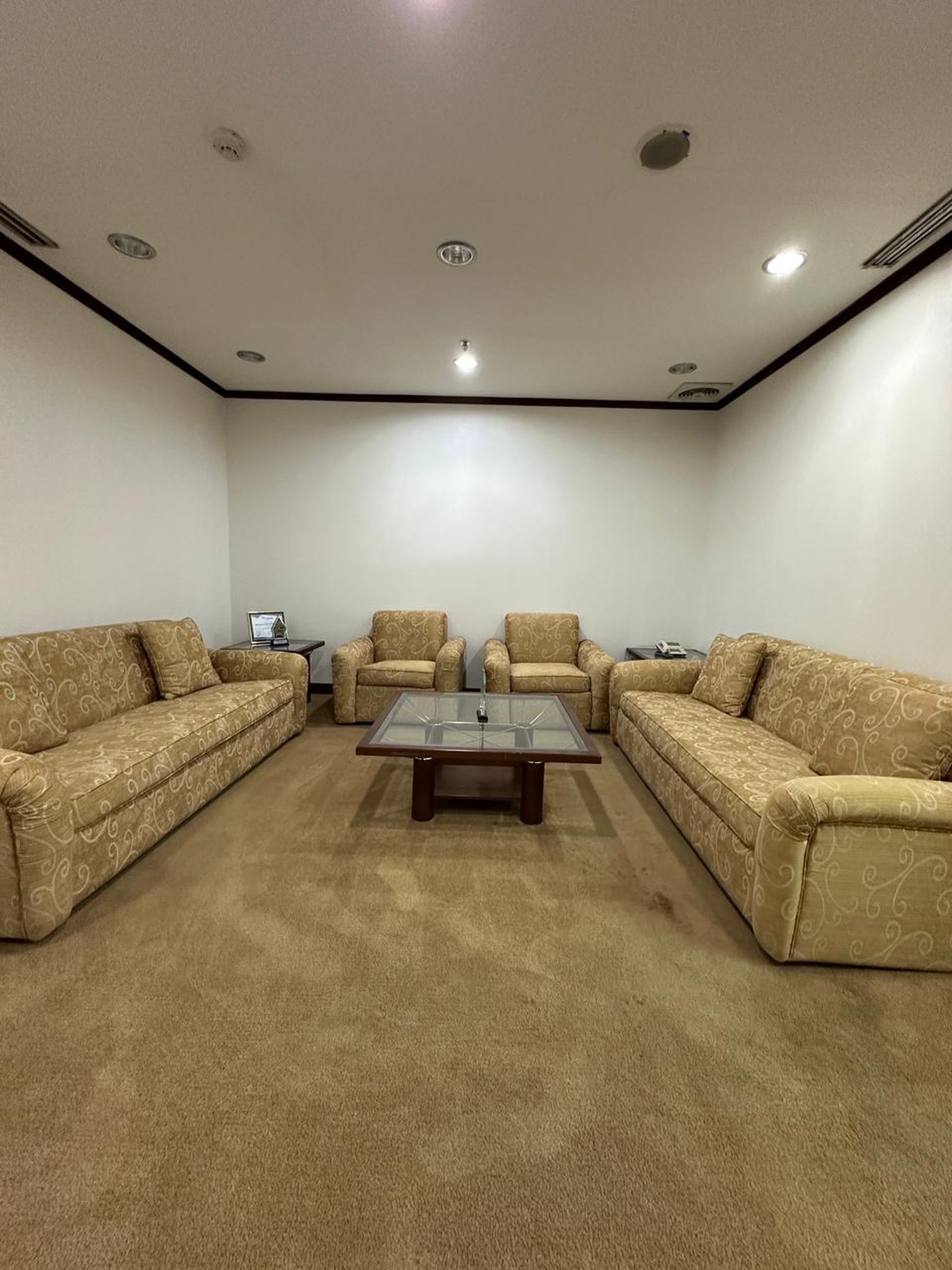 Dijual Ruang Kantor di Menara Batavia Lantai 21