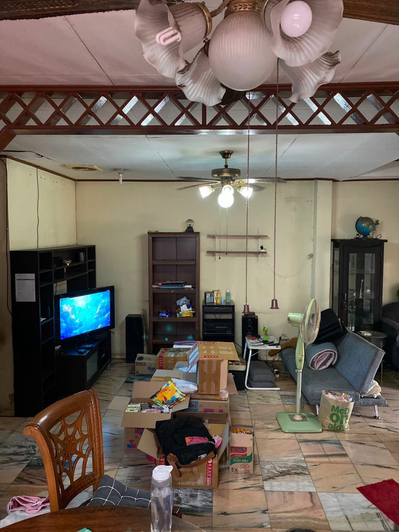 Rumah Asri, dan Nyaman di Larangan