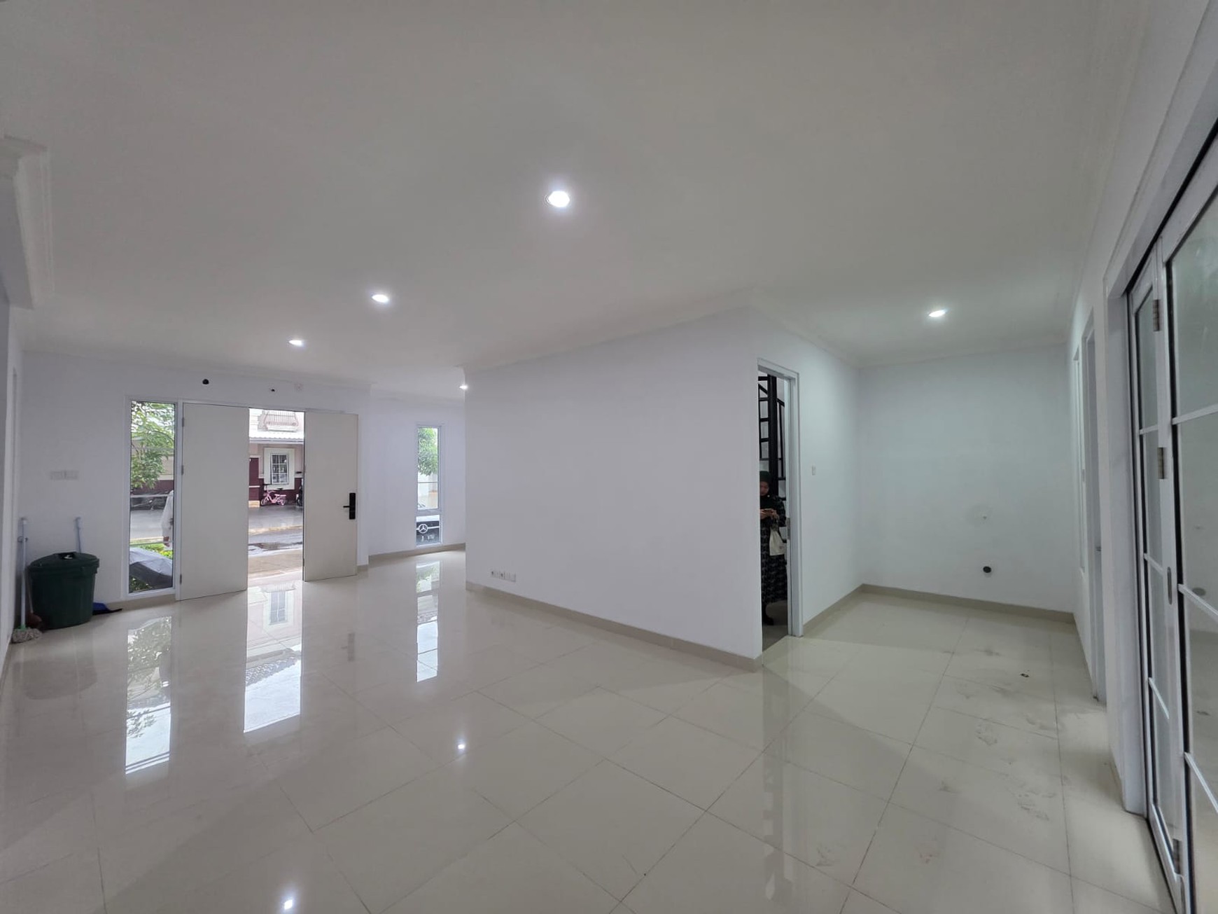 Rumah Baru Siap Huni Asri di Cluster Alicante, Jl Alicante, Serpong Tangerang Selatan