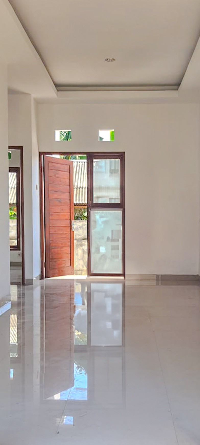 RUMAH BRAND NEW YANG MODERN, SIAP HUNI, NYAMAN DI TENGAH KOTA JEMBRANA, BALI