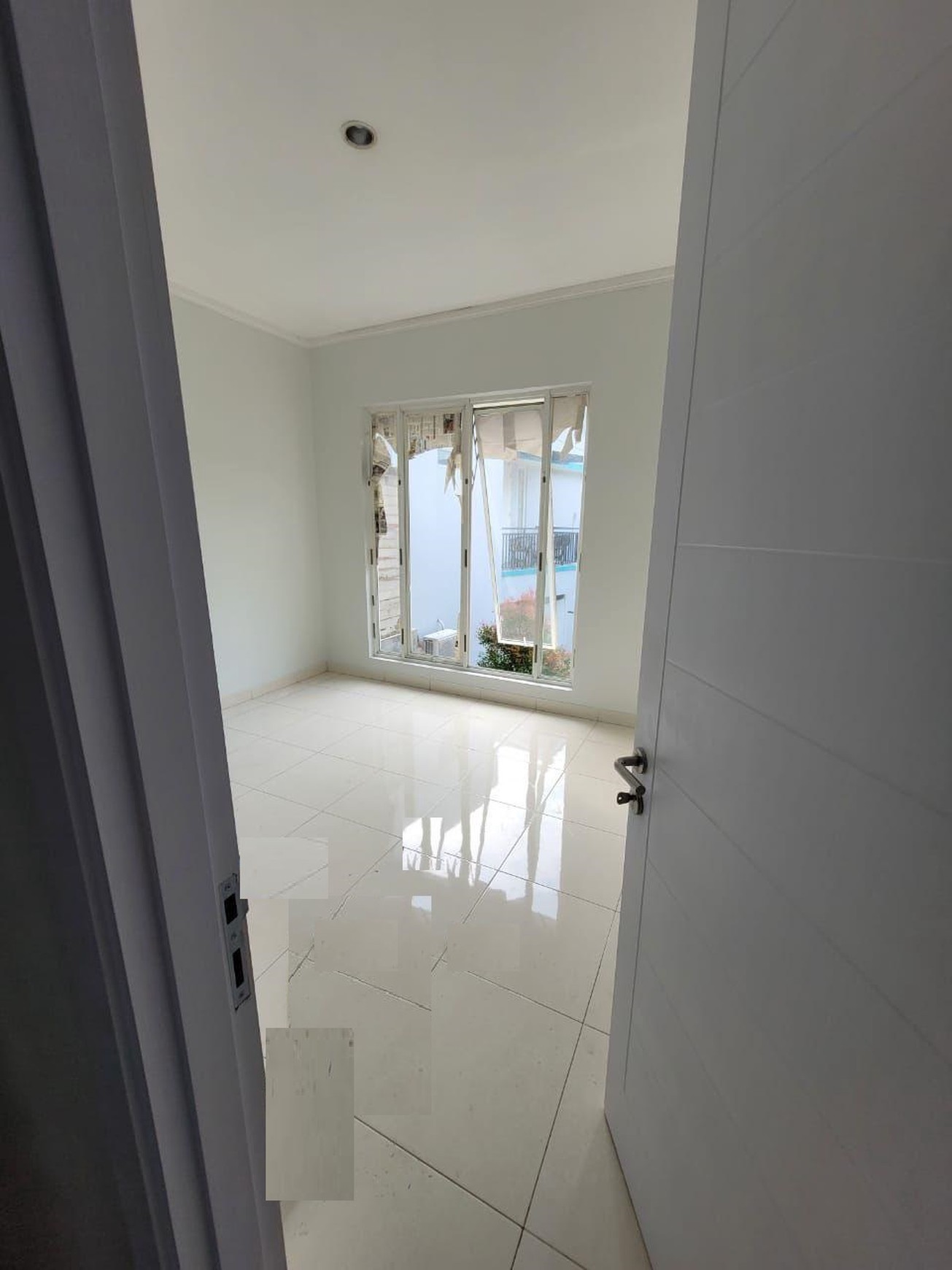 Rumah Bagus Siap Huni Dalam Cluster di Bintaro Sektor 9