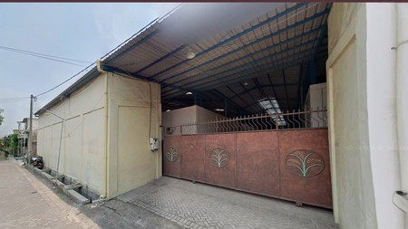 Lelang Gudang di Candi Sidoarjo
