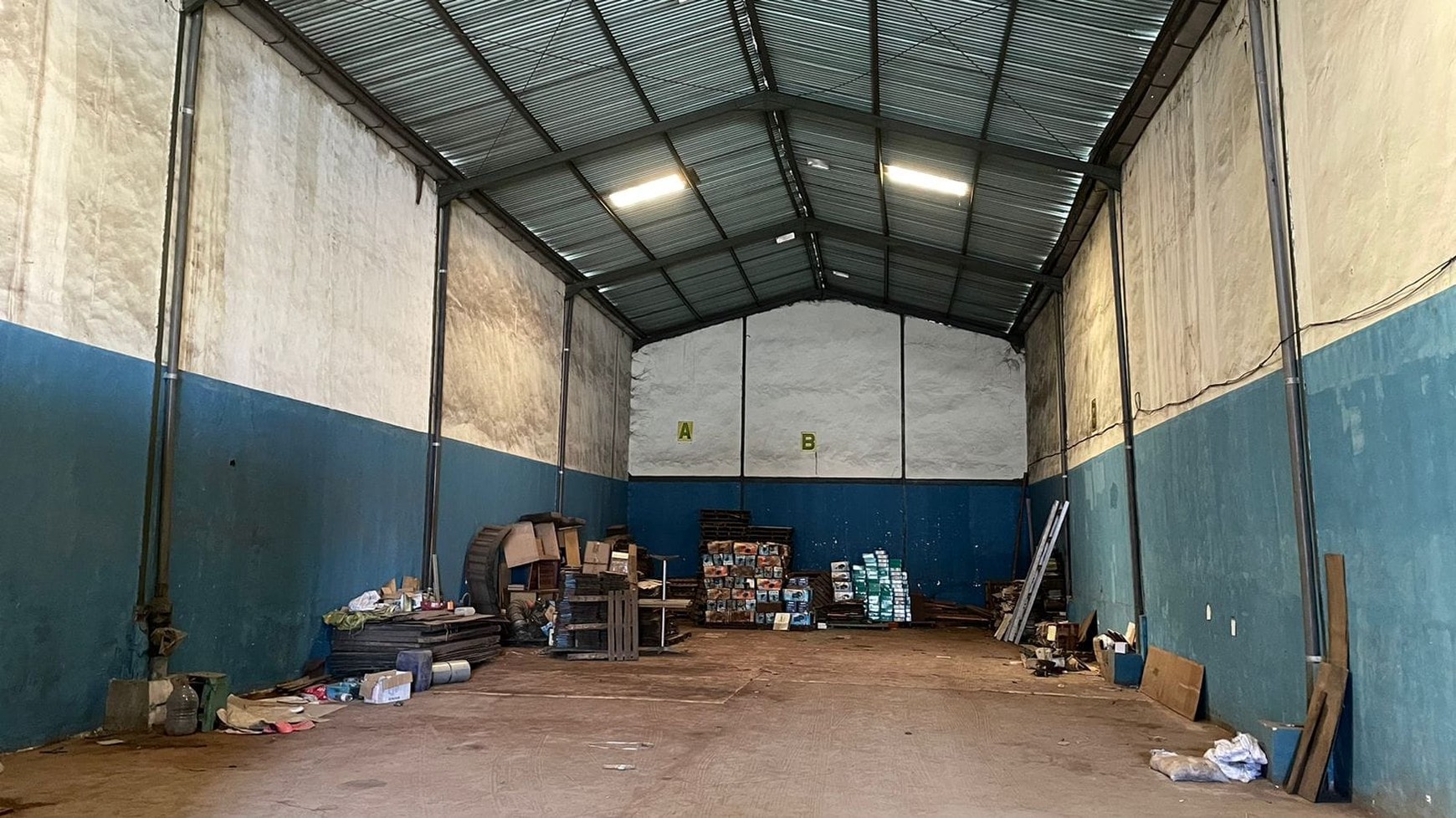 Lelang Gudang di Pergudangan Mutiara, Margomulyo Indah, Surabaya