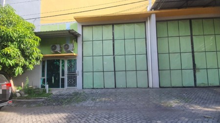 Lelang Gudang di Pergudangan Safe n Lock Sidoarjo 