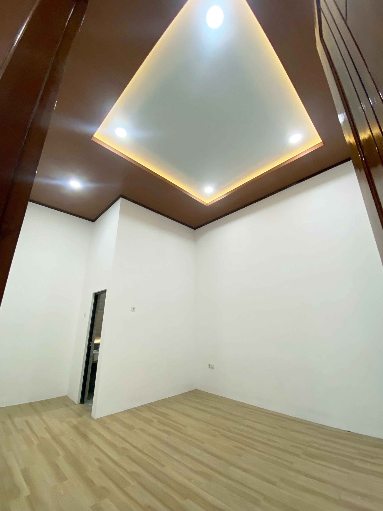 Rumah Baru Gress di Kebraon Manis Utara Surabaya Barat Minimalis Modern 2 Lantai... SIAP HUNI
