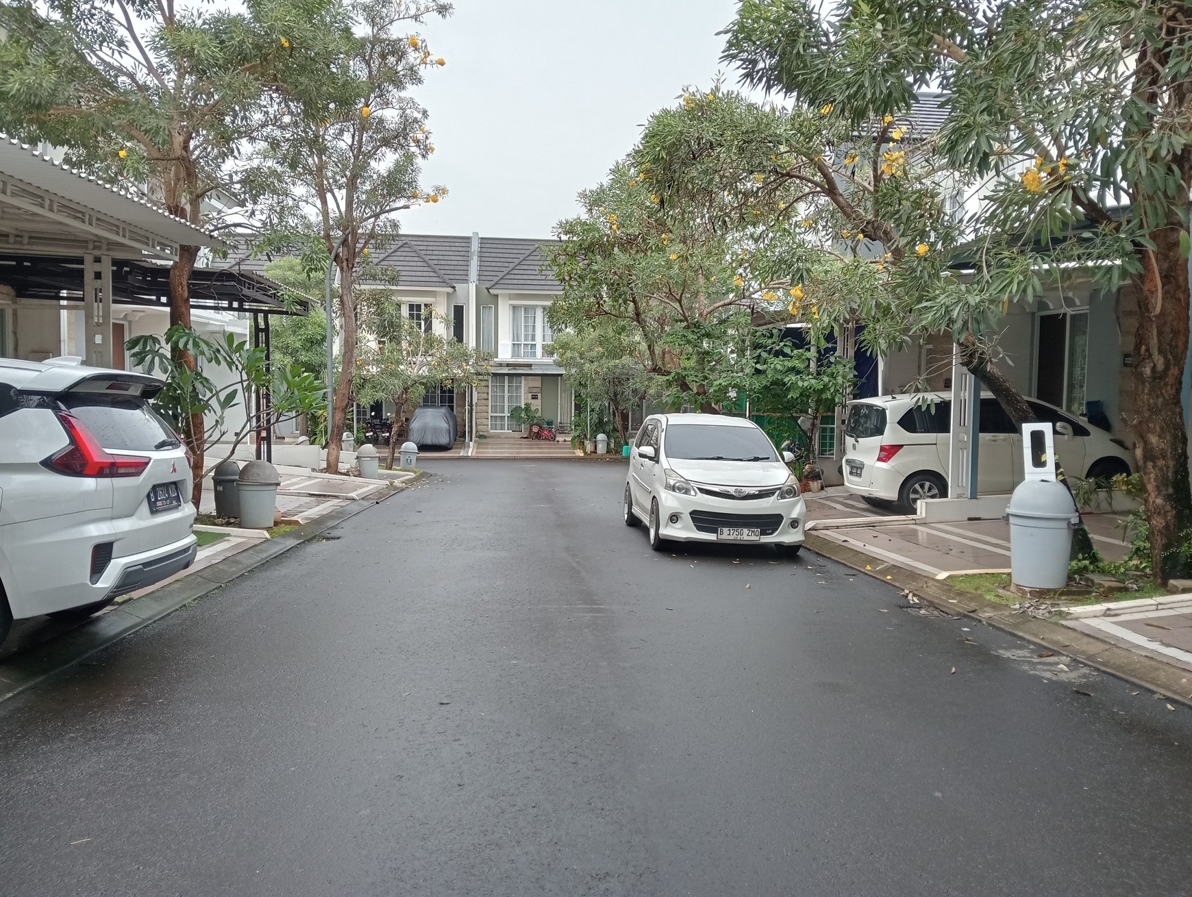 Citra Gran, Clover Garden, 2 Lantai, Siap Huni, Bisa KPR