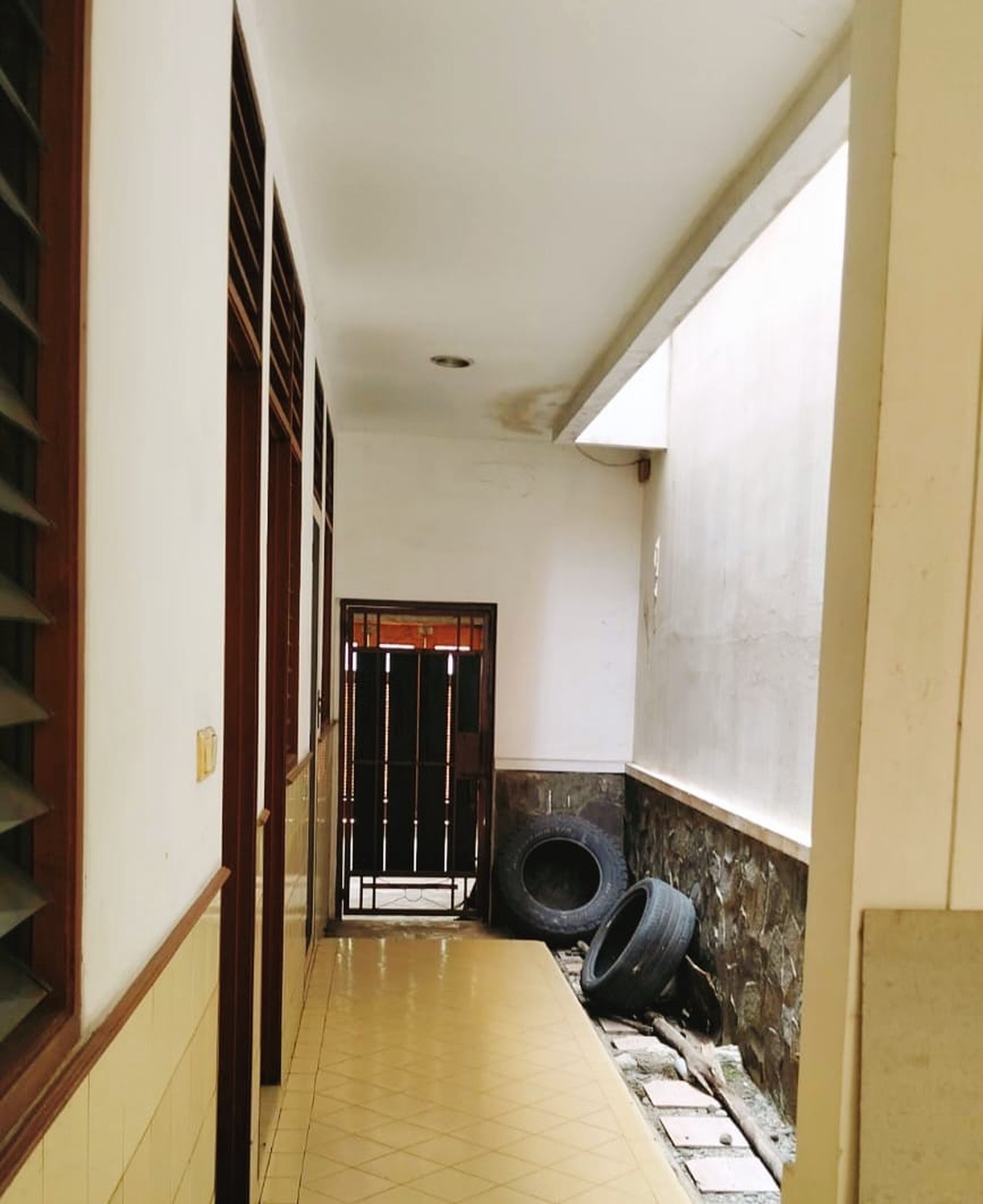 Di Jual cepat rumah 2 lt siap huni di Villa Gading Indah Kelapa Gading Jakarta Utara