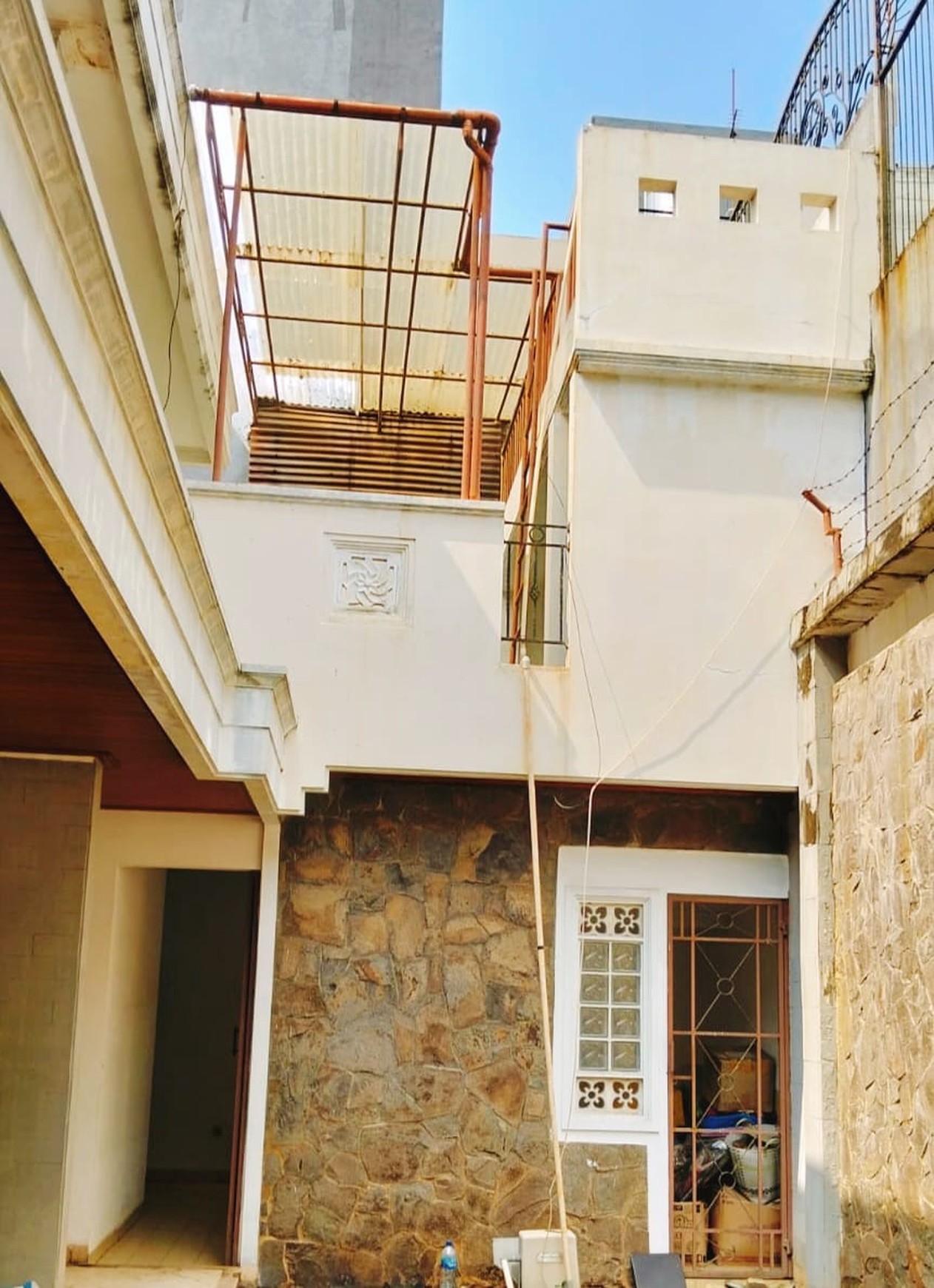 Di Jual cepat rumah 2 lt siap huni di Villa Gading Indah Kelapa Gading Jakarta Utara