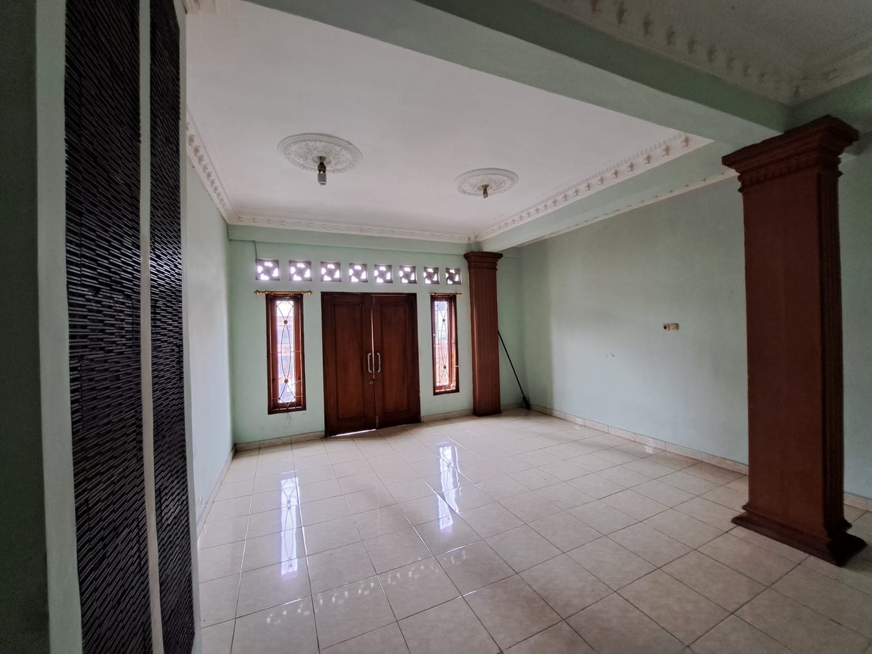 Disewakan Ruko 2 Lantai Lokasi Strategis Dekat Kampus UGM