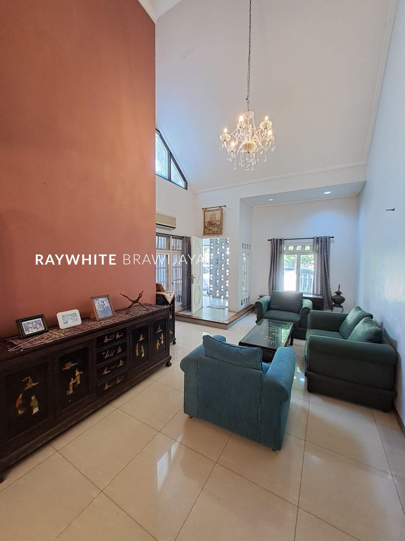 Turun Harga Rumah Lingkungan Tenang Area Kebayoran Baru