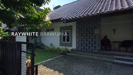 Turun Harga Rumah Lingkungan Tenang Area Kebayoran Baru