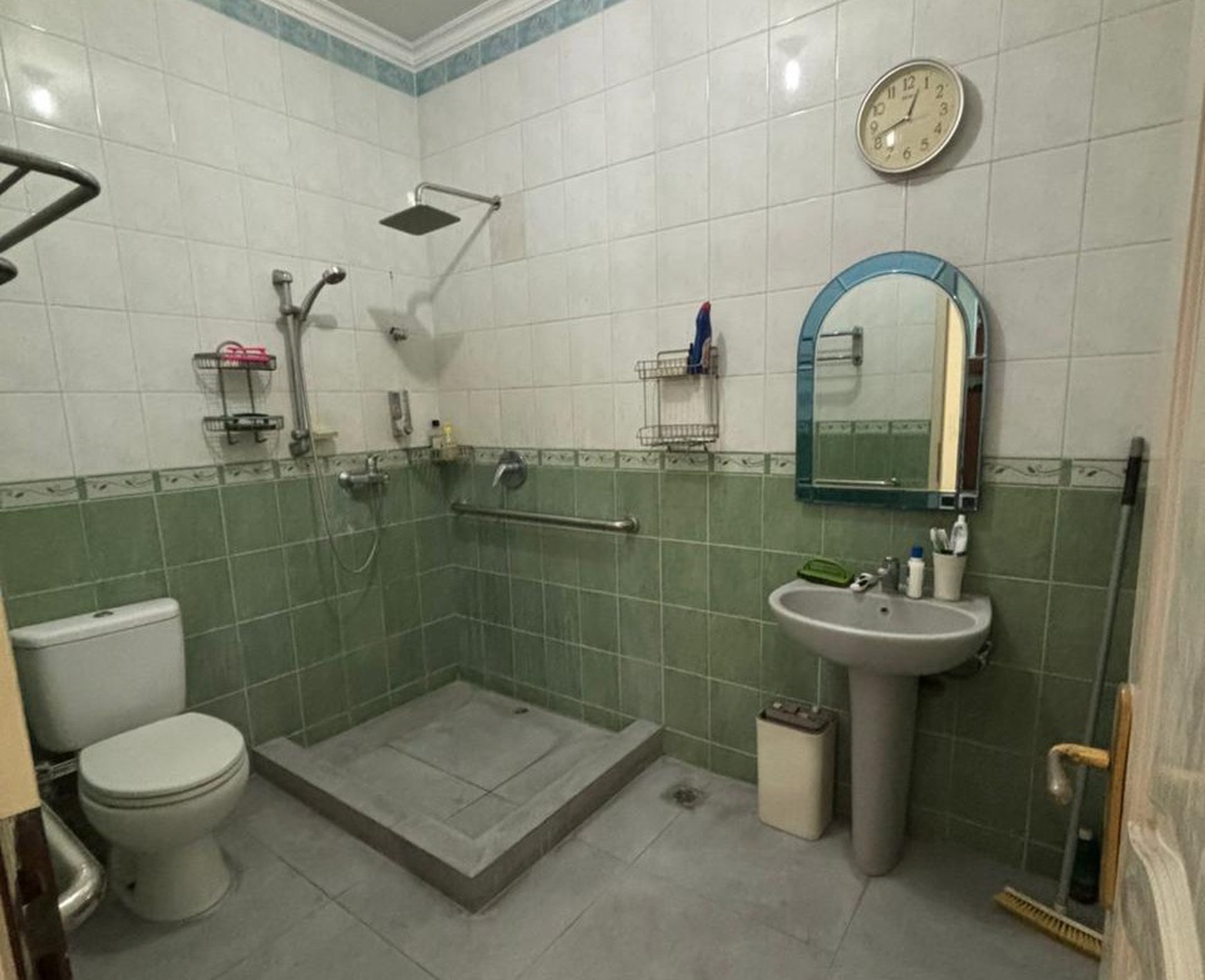 DIJUAL RUMAH BINTARO SEKTOR 4 - LOKASI STRATEGIS