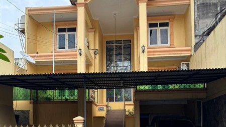 DIJUAL RUMAH BINTARO SEKTOR 4  - LOKASI STRATEGIS 