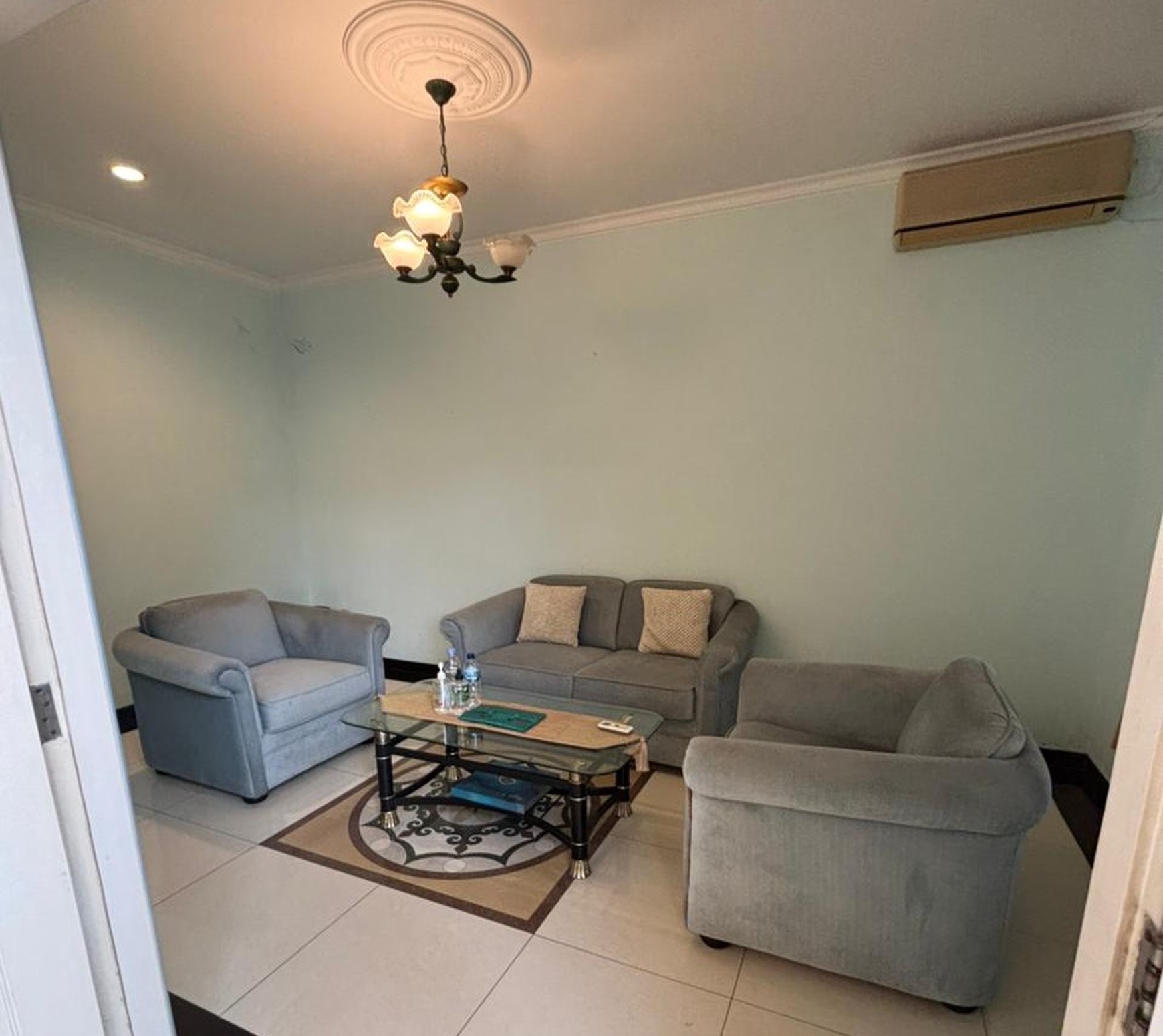 DIJUAL RUMAH BINTARO SEKTOR 4 - LOKASI STRATEGIS