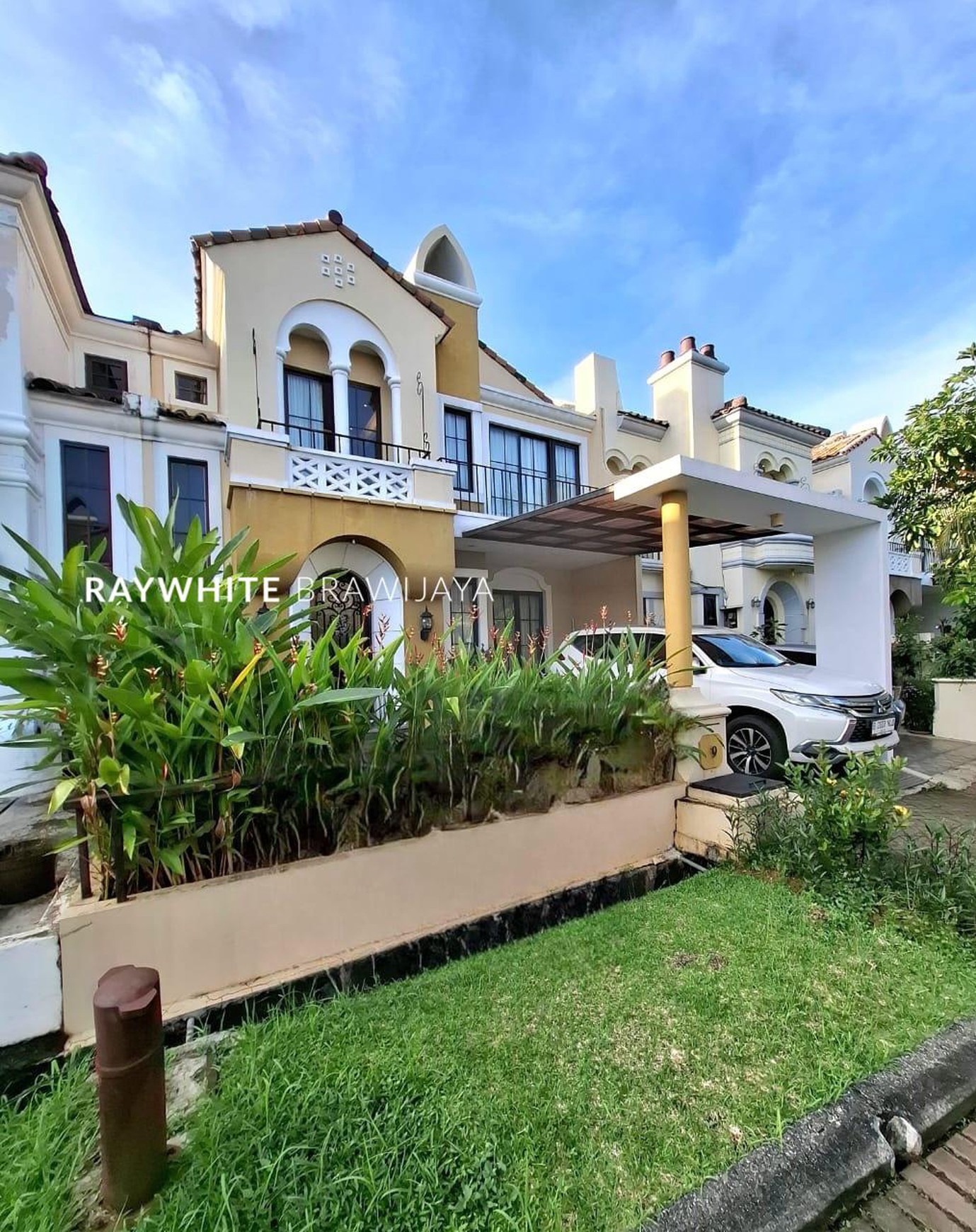 Rumah Minimalis Modern Royal Village Serpong Tangsel
