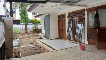 Rumah Hitung Tanah Di Lokasi Yang Strategis Dan Tenang Dekat Stasiun MRT Di Cipete