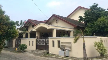 Rumah Luas Bebas Banjir Strategis Jatiwaringin Pondok Gede Kota Bekasi
