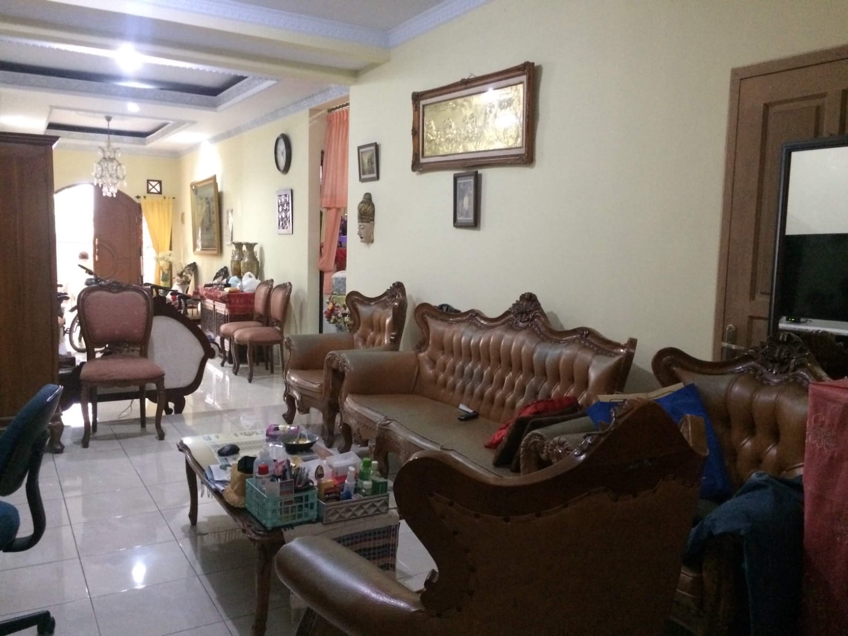 Rumah Luas Bebas Banjir Strategis Jatiwaringin Pondok Gede Kota Bekasi