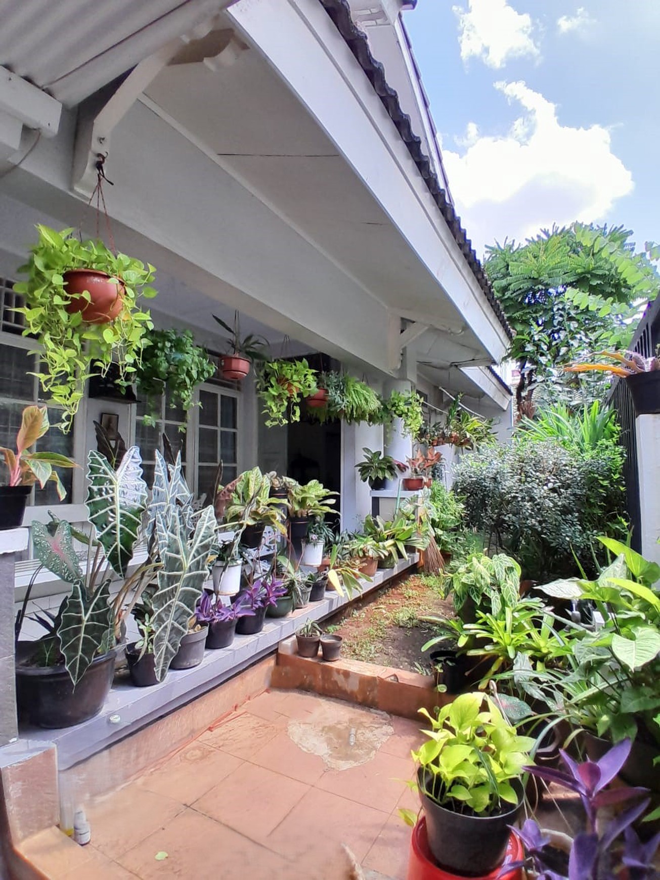 Rumah Sektor 9 Bintaro dekat dg area kuliner Freshmarket...