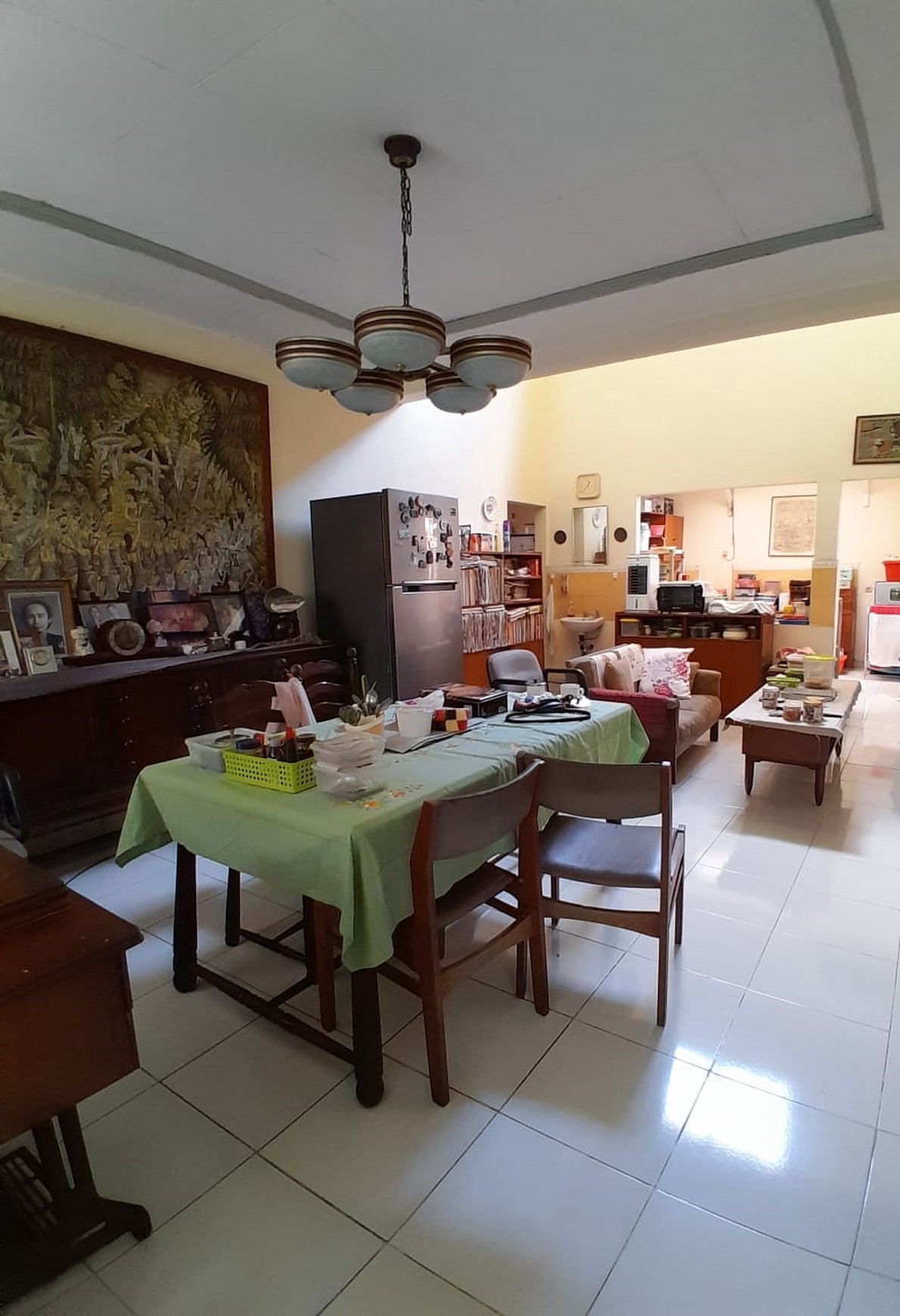 Rumah Sektor 9 Bintaro dekat dg area kuliner Freshmarket...