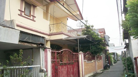 Rumah di Kalikepiting Jaya Surabaya Kota, Bagus + Terawat, 2 Lantai, Cocok untuk Rumah Kost / Rumah Tinggal - NH -