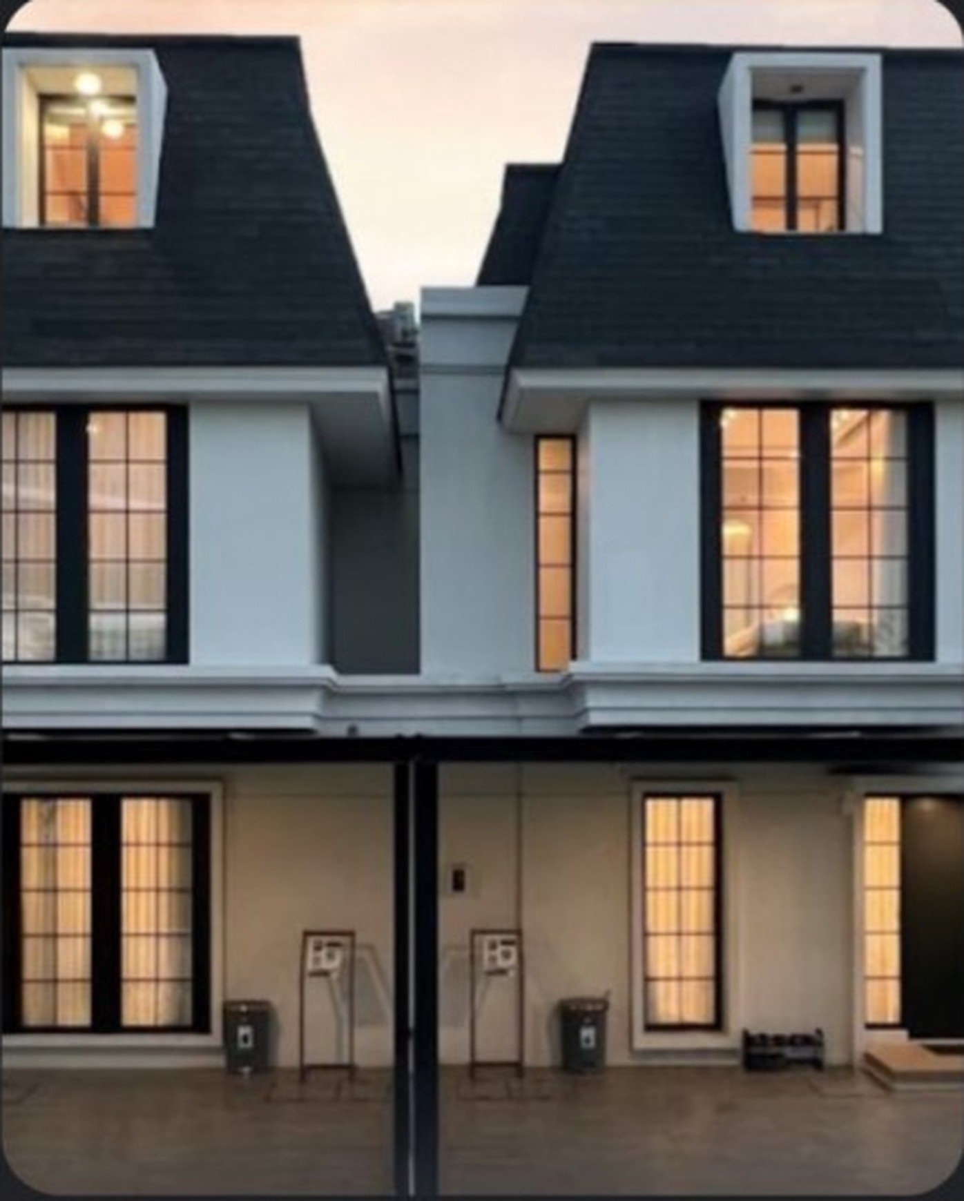 Dijual Rumah Baru Townhouse Lokasi yang sangat strategis di Lebak Bulus
