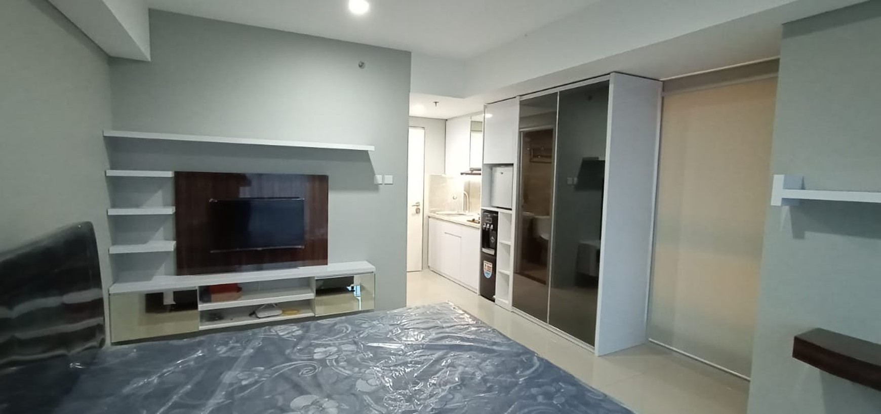 Sewa Apartemen Breeze di tempat yang sangat strategis Bintaro