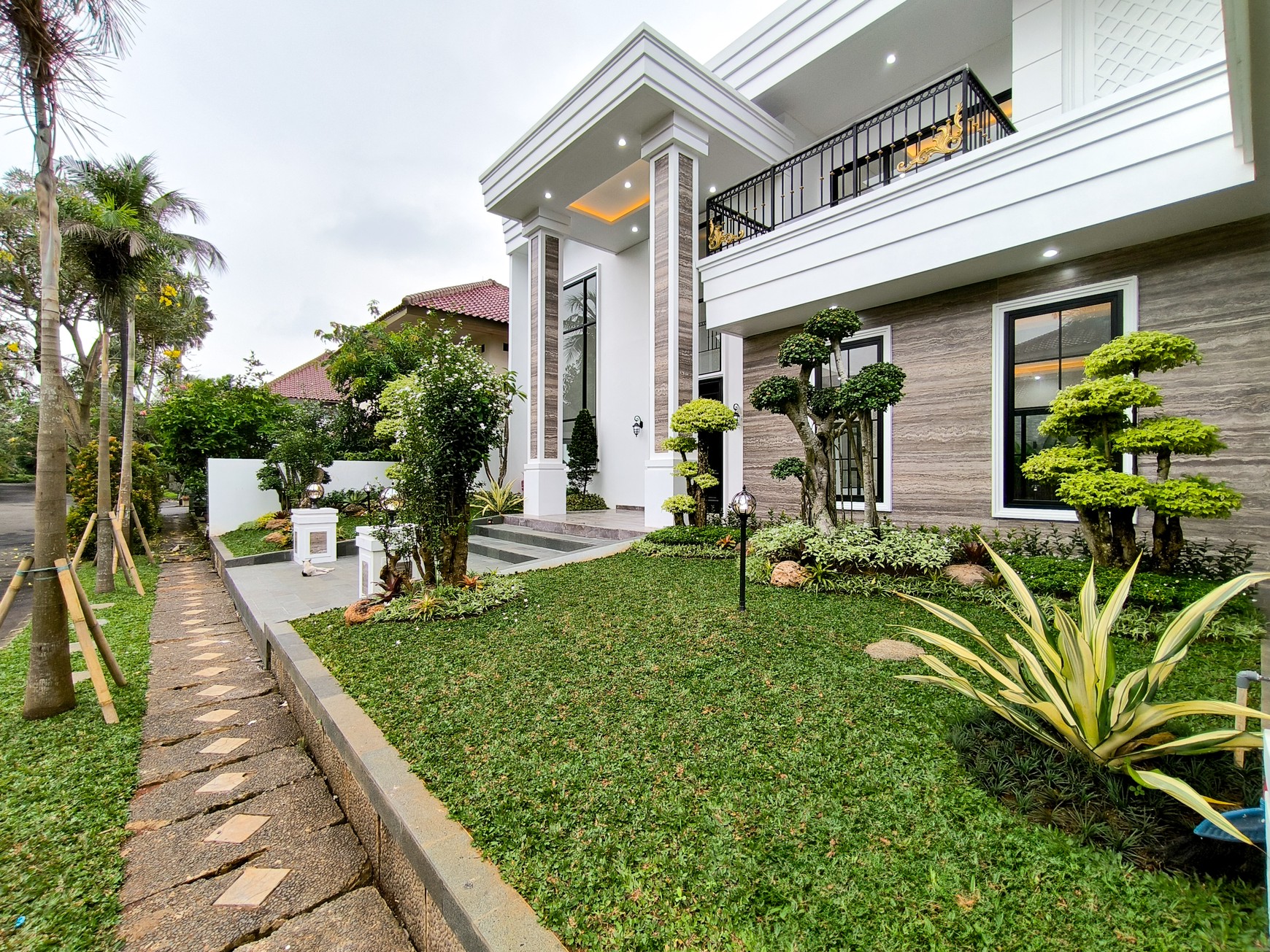 Rumah Brand New Hoek Modern di River Park Bintaro Jaya