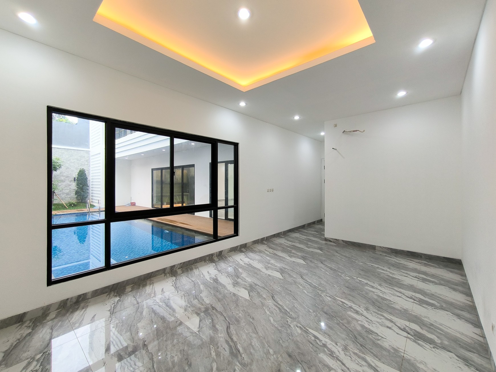 Rumah Brand New Hoek Modern di River Park Bintaro Jaya