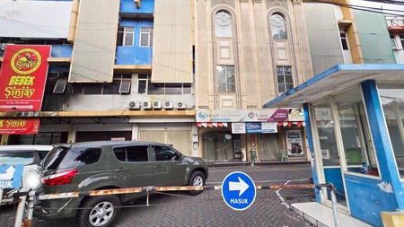 Ruko di Jl. Ahmad Yani ( Frontage ) Surabaya Selatan, Strategis, Siap Pakai